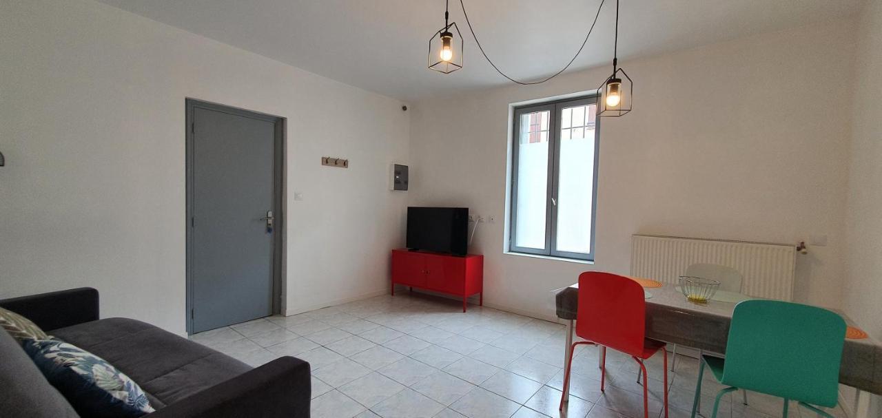 Chez Mamita : Appartement Dans Quartier Calme. Каркассонн Екстер'єр фото